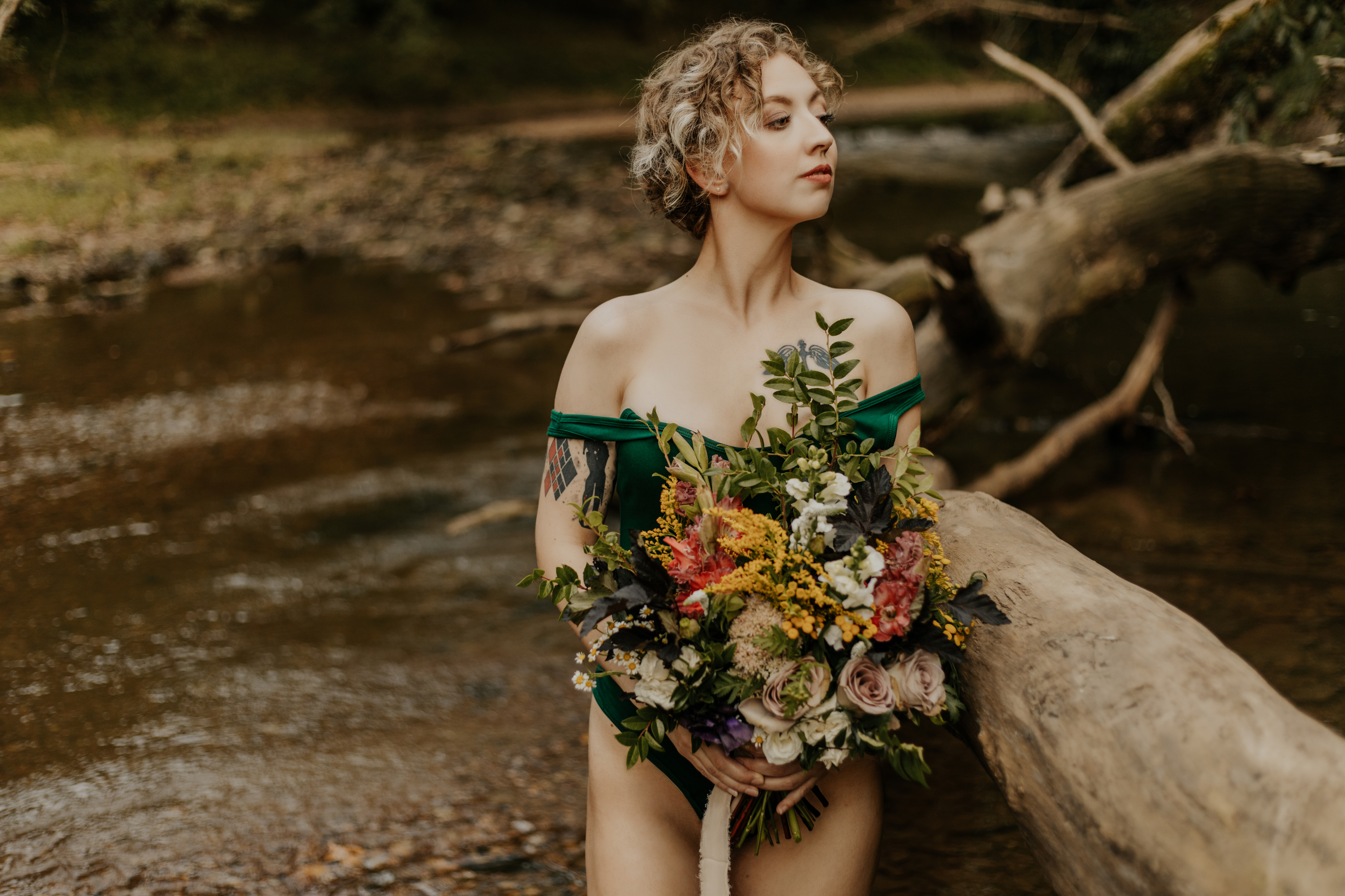 Jessika Hill of Jessika Christine Photography is a Kansas City, Kansas is a boudoir photographer and is telling us about outdoor boudoir photography! If you are interested in doing an outdoor boudoir photo shoot then you need to read this!